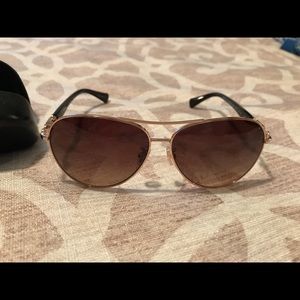 Coach aviator sunglasses